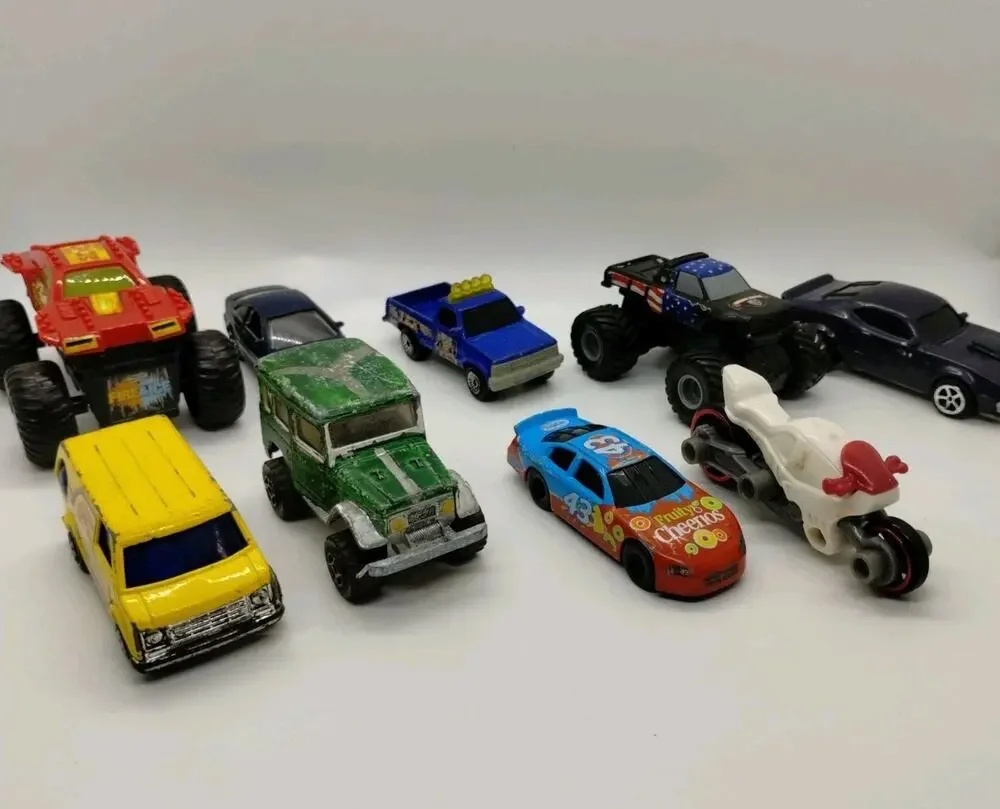 Lot of 9 Unbranded Diecast and Metal Cars - McDonald's
